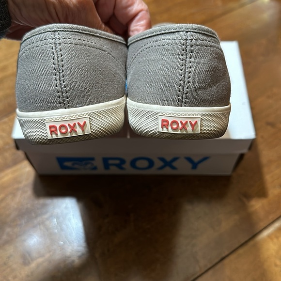 Women’s Roxy Shoes - Picture 3 of 4